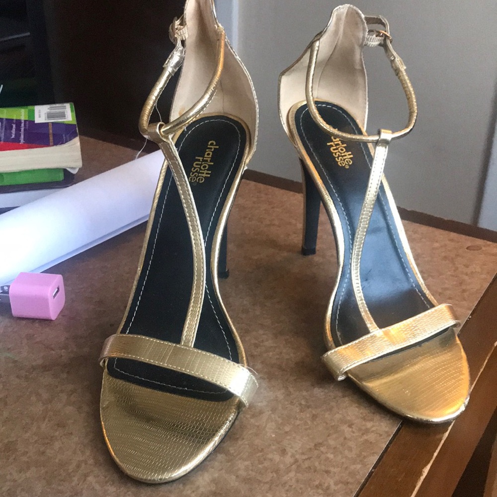 Gold shoes
